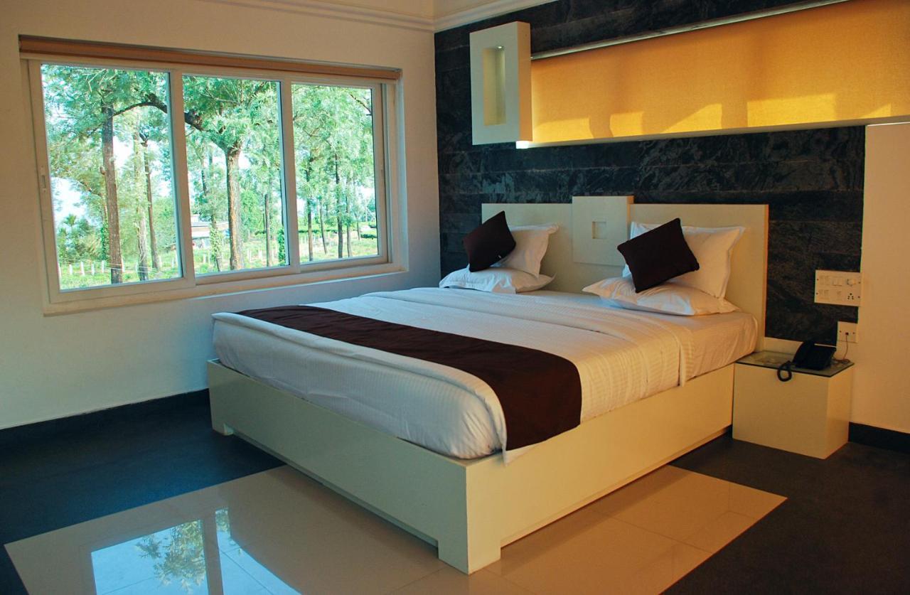Gruenberg Tea Plantation Haus Bed & Breakfast Munnar Exterior photo