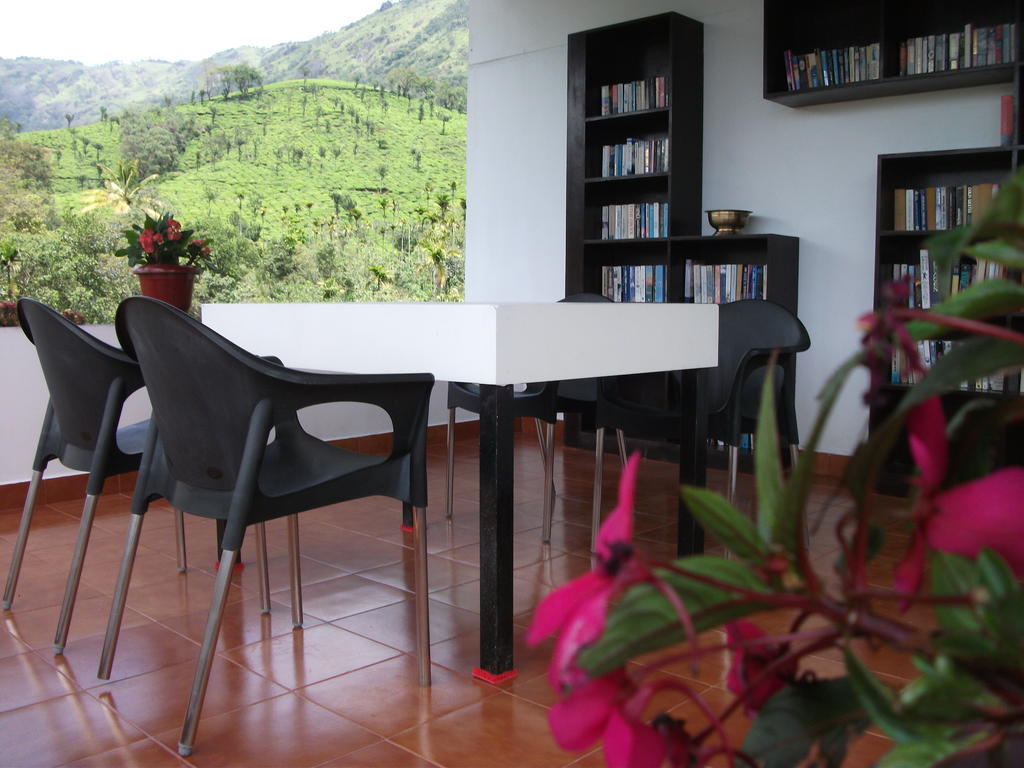 Gruenberg Tea Plantation Haus Bed & Breakfast Munnar Exterior photo