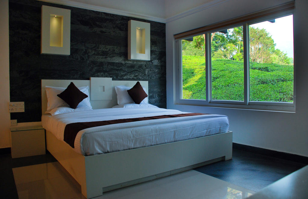Gruenberg Tea Plantation Haus Bed & Breakfast Munnar Room photo