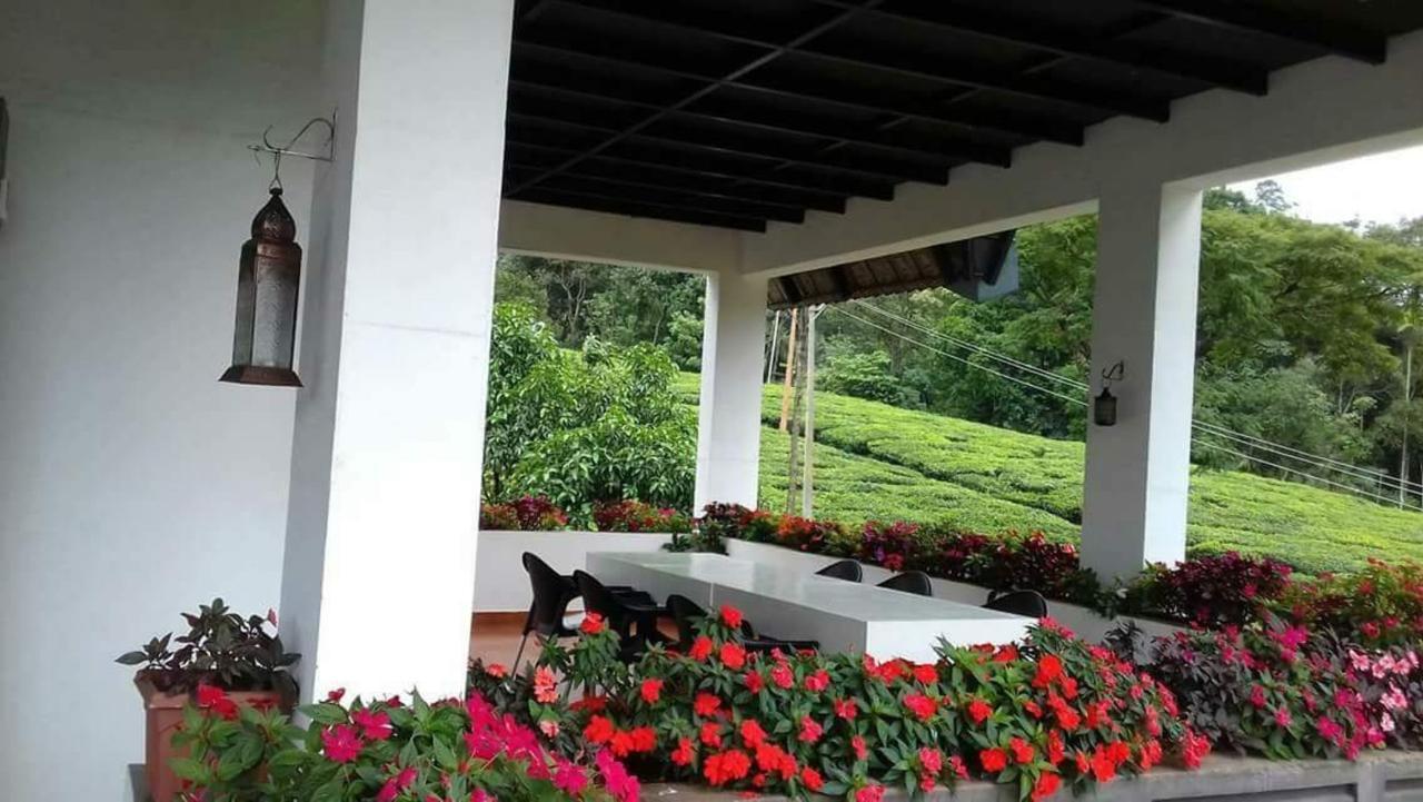 Gruenberg Tea Plantation Haus Bed & Breakfast Munnar Exterior photo